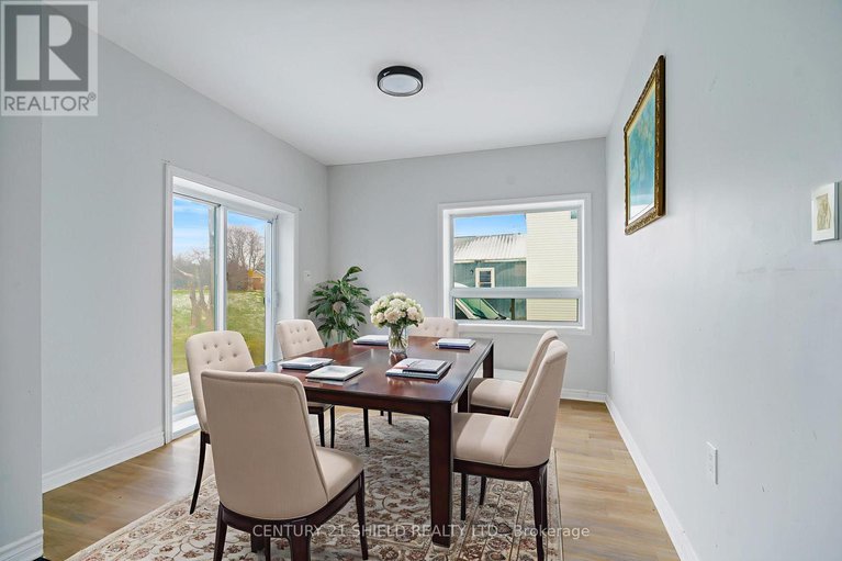 29158805/21927-main-street/north-glengarry-lochiel-twp/north-glengarry/ontario/K0B1H0_21