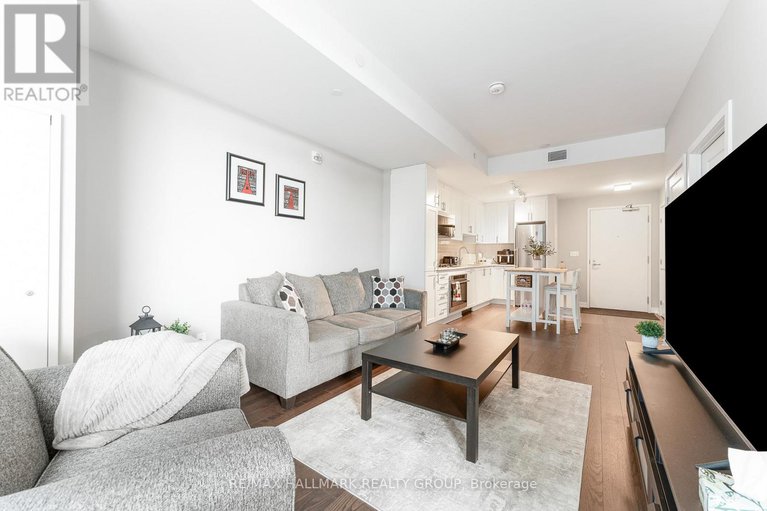28288029/503-570-de-mazenod-avenue/ottawa-east/ottawa/ontario/K1S5X2_13