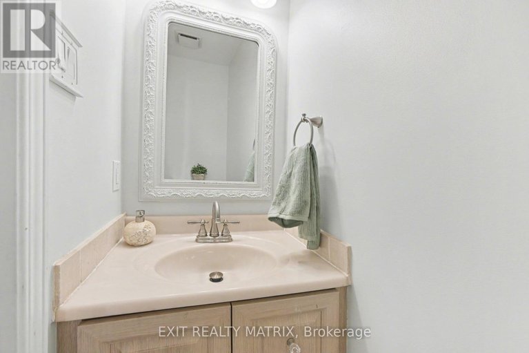 29667143/1583-sunview-drive/orleanssunridge/ottawa/ontario/K1C5A6_18