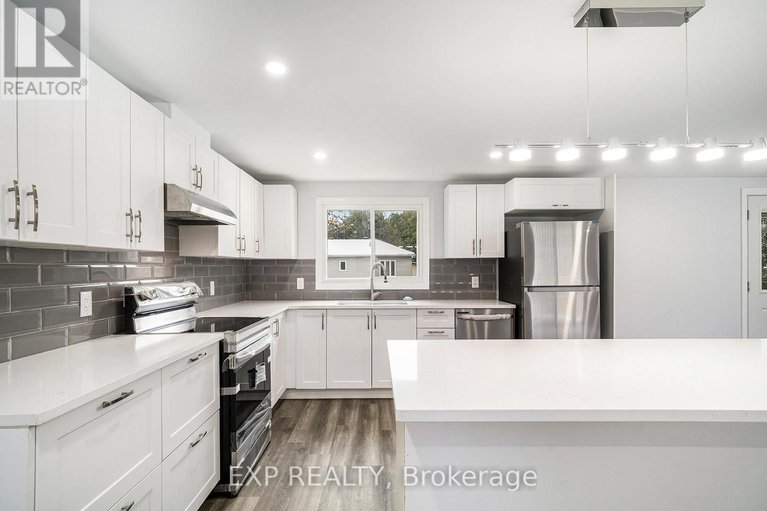 29103619/35-lazy-nol-court/fringewood/ottawa/ontario/K2S1T5_9