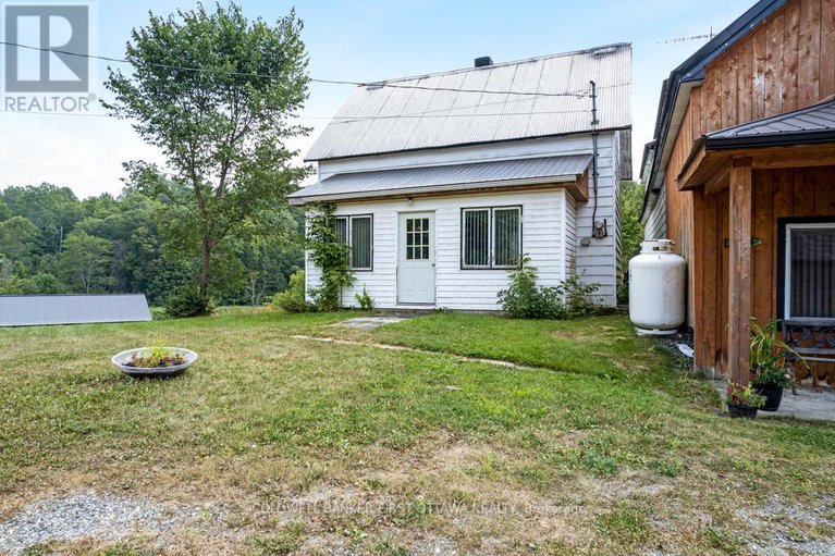 28732673/1373-flower-station-road/lanark-highlands-lavant-twp/lanark-highlands/ontario/K0G1K0_24