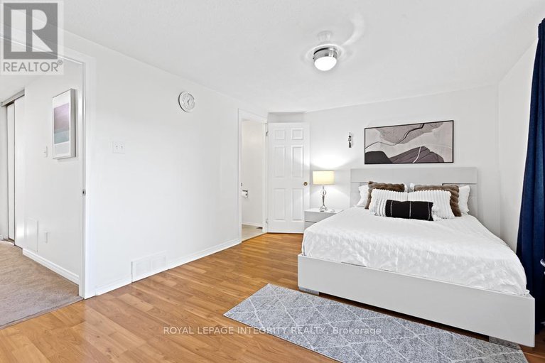 29093564/498-sandhamn-private/hunt-club-parkgreenboro/ottawa/ontario/K1T2Z6_17