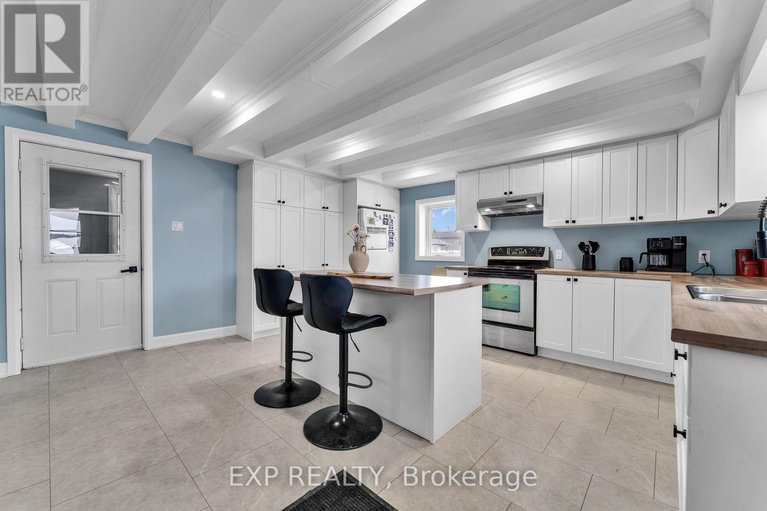 29443321/1526-landry-street/clarencerockland-twp/clarence-rockland/ontario/K0A1N0_6