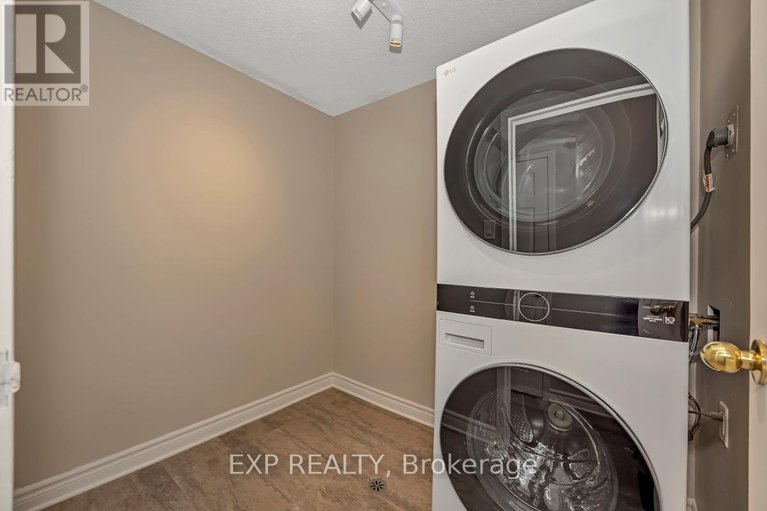 29666454/45-crispin-private/manor-park/ottawa/ontario/K1K2T7_27