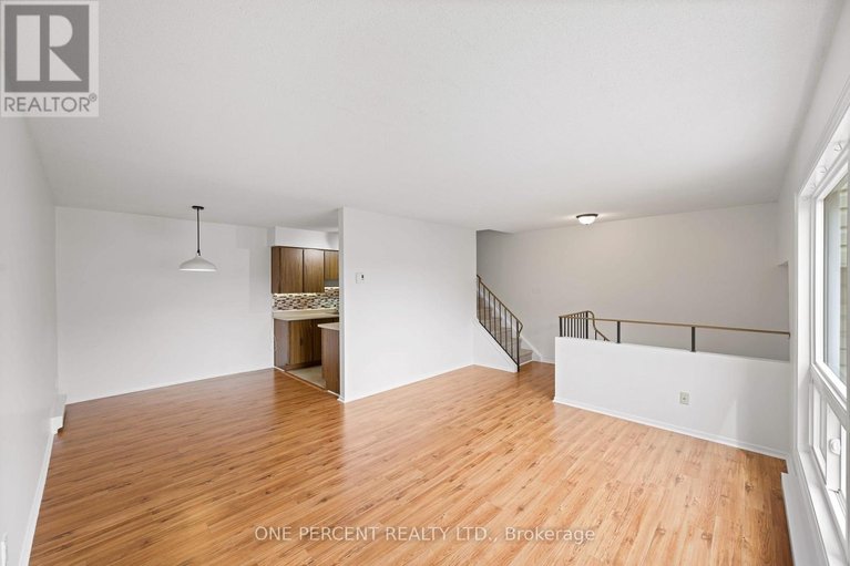 29686738/11-2640-draper-avenue/redwood-park/ottawa/ontario/K2H8V3_7