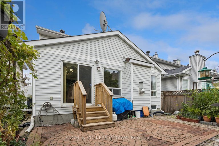 28798692/2213-noblewood-way/orleans-village/ottawa/ontario/K1W1E7_41