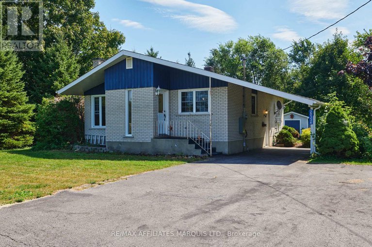 28820008/20334-third-st-gv-street/south-glengarry-charlottenburgh-twp/south-glengarry/ontario/K0C1L0_29