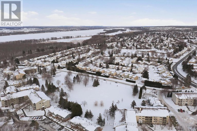 29317340/114-6532-bilberry-drive/orleans-wood/ottawa/ontario/K1C4N9_28