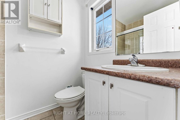 29405194/994-klondike-road/morgans-grantsouth-march/ottawa/ontario/K2K0C3_17