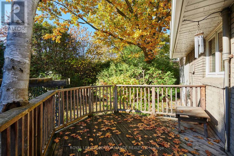 29023236/1394-wesmar-drive/alta-vista/ottawa/ontario/K1H7T5_20