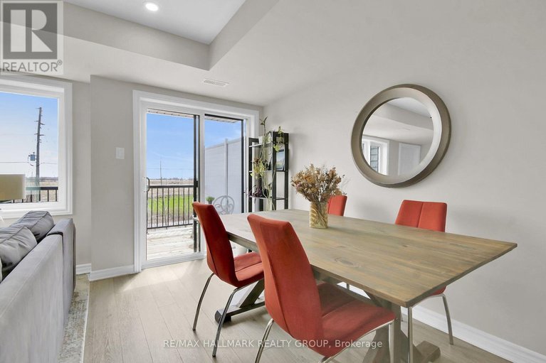 29641678/220-pilot-private/emerald-meadowstrailwest/ottawa/ontario/K2V0S4_15