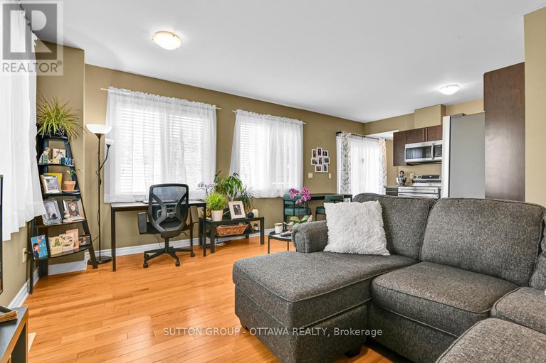 28647620/4-1210-mcwatters-road/queensway-terrace-southridgeview/ottawa/ontario/K2C3Y2_16