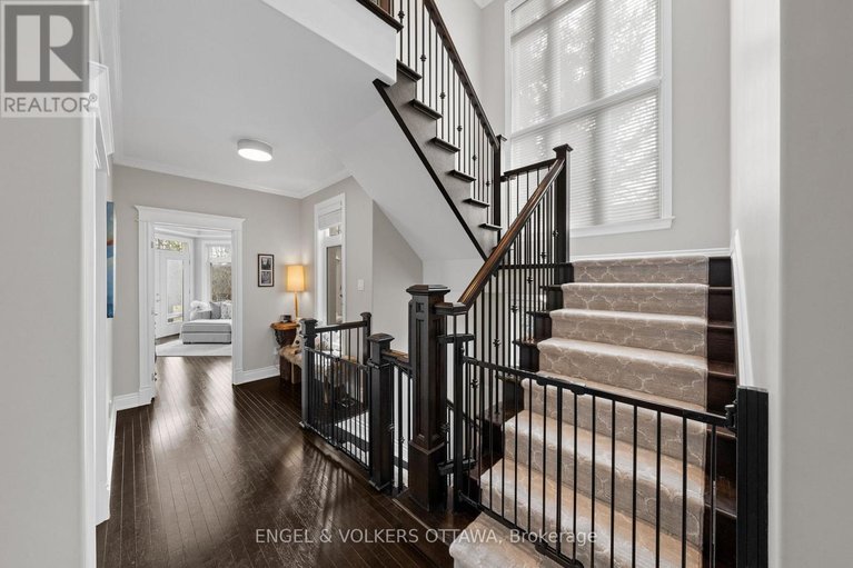 29591941/5796-longhearth-way/manotick-east-to-manotick-station/ottawa/ontario/K4M1M1_24