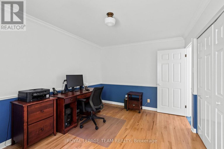 28339278/5517-cedar-drive/manotick-east-to-manotick-station/ottawa/ontario/K4M1B4_32