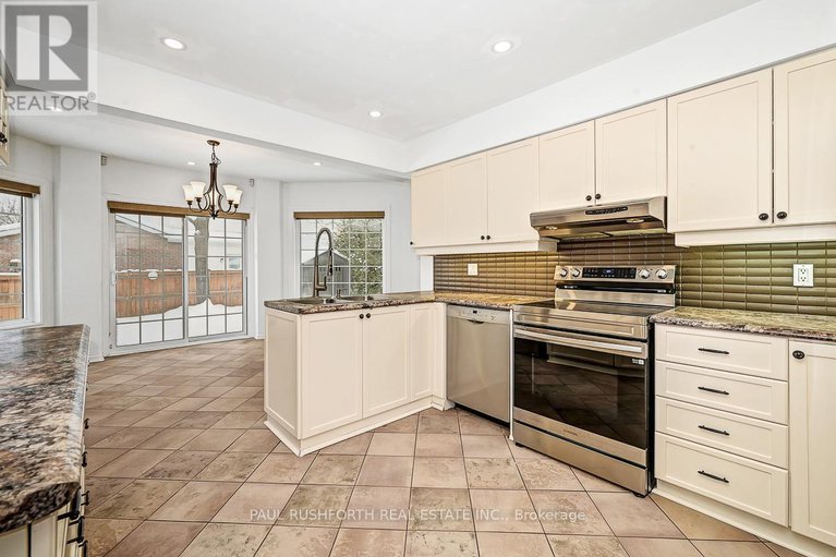 29233808/1-acklam-terrace/morgans-grantsouth-march/ottawa/ontario/K2K2H1_9