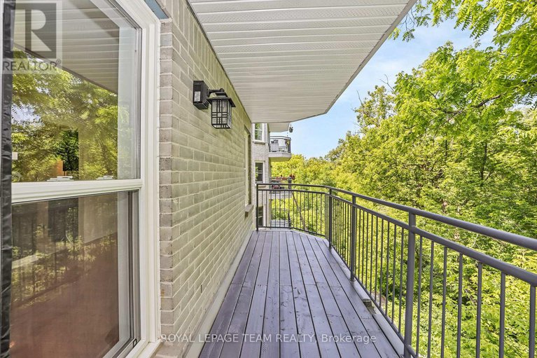 28513863/1-1121-bavlie-avenue/billings-bridge/ottawa/ontario/K1H8P3_16