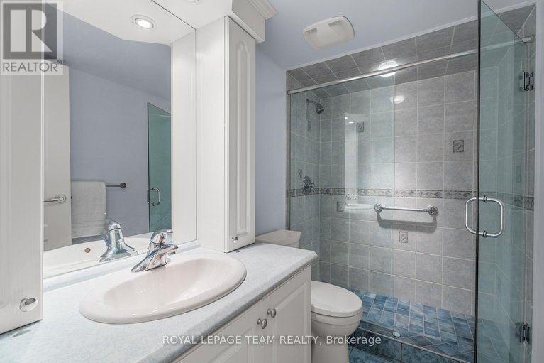 28417377/1508-40-landry-street/vanier/ottawa/ontario/K1L8K4_26