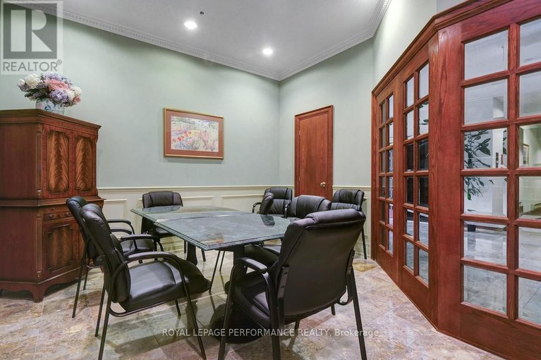 29514989/2002-1480-riverside-drive/riverview-park/ottawa/ontario/K1G5H2_40