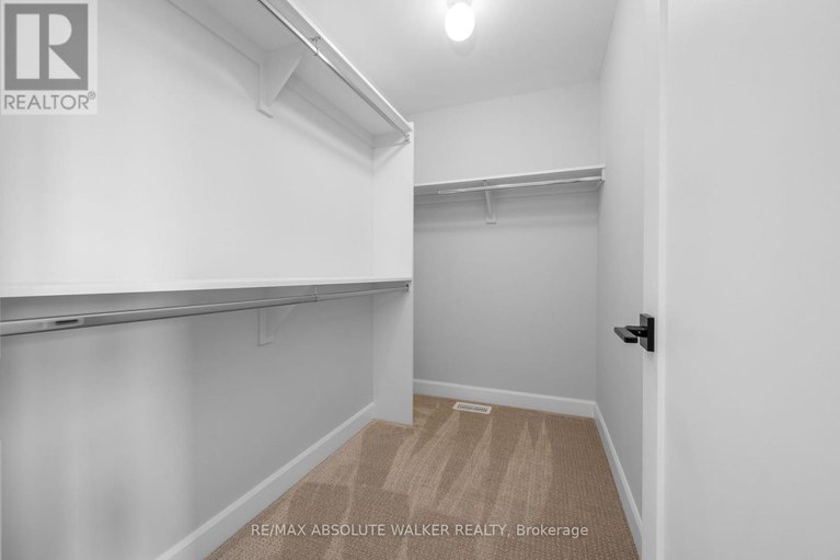28495376/231-letang-street/town-of-rockland/clarence-rockland/ontario/K4K0K1_19