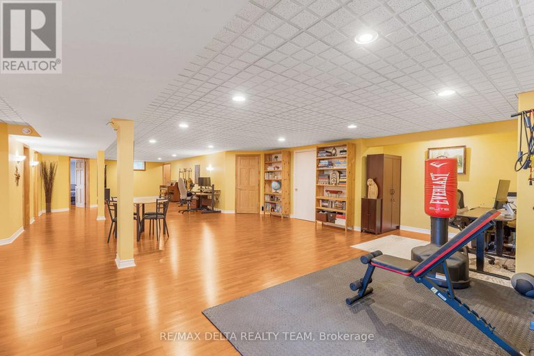 28499288/1147-fieldown-street/cumberland-ridge/ottawa/ontario/K4C1R7_29