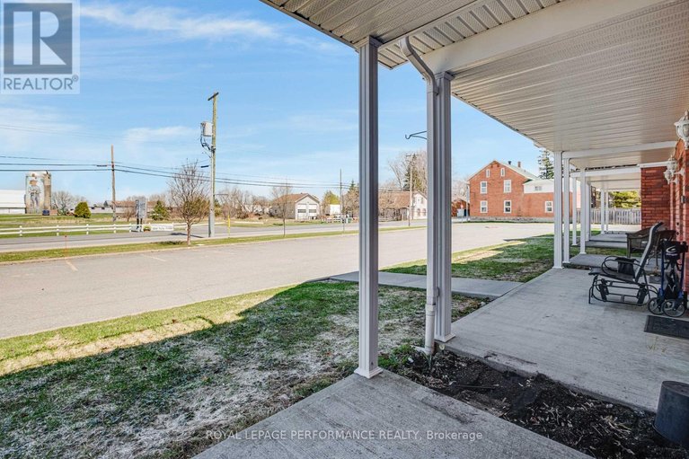 29664690/4-16-pendleton-street/vankleek-hill/champlain/ontario/K0B1R0_3