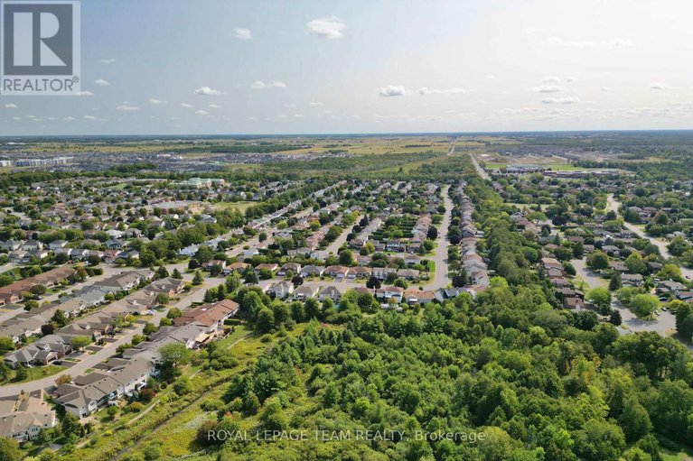 28847955/41-jacqueline-crescent/stittsville-central/ottawa/ontario/K2S1M2_50