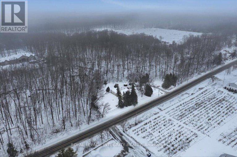 29219287/1814-old-montreal-road/cumberland-ridge/ottawa/ontario/K4C1G8_47