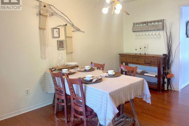 28841165/1471-bryson-lane/sawmill-creektimbermill/ottawa/ontario/K1T2T7_9