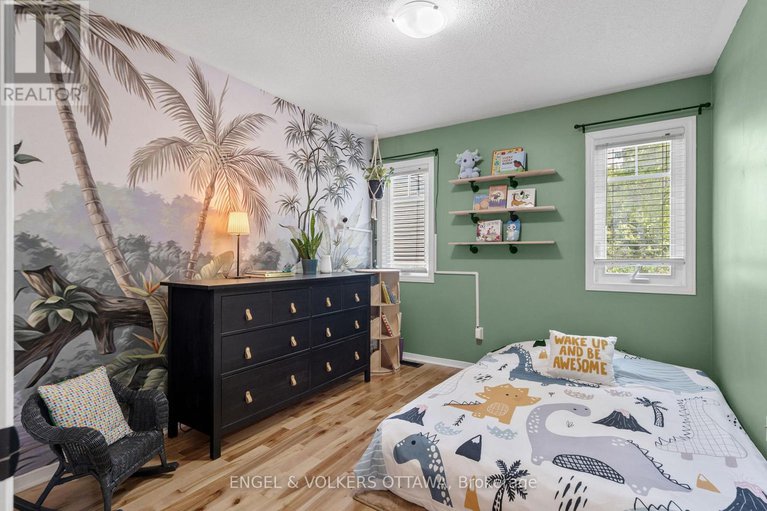 28419048/92-markland-crescent/barrhaven-east/ottawa/ontario/K2G5Z7_29