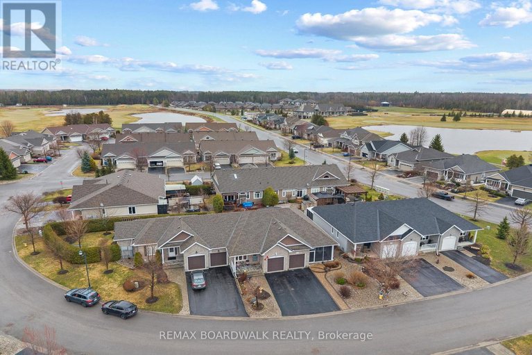 29636678/12-royalty-way/north-grenville-twp-kemptville-south/north-grenville/ontario/K0G1J0_39
