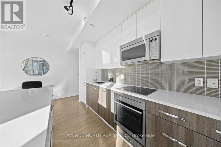 29331746/901-111-champagne-avenue-s/west-centre-town/ottawa/ontario/K1S5V3_14