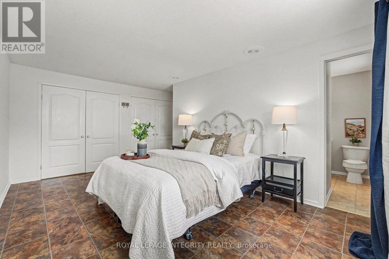 29392141/185-withrow-avenue/meadowlandsst-claire-gardens/ottawa/ontario/K2G3N6_27