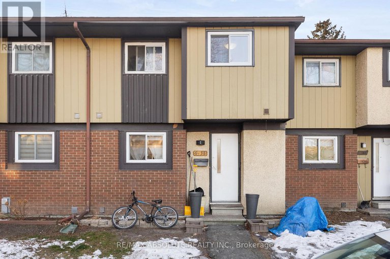 28870160/6138-brookside-lane/convent-glen-south/ottawa/ontario/K1C2K7_1