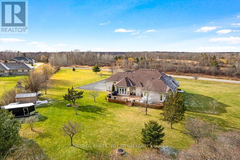 28050284/556-west-point-drive/drummondnorth-elmsley-north-elmsley-twp/drummondnorth-elmsley/ontario/K7H3C7_44