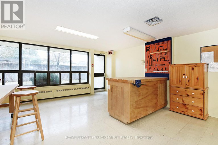 29416730/344-515-st-laurent-boulevard/viscount-alexander-park/ottawa/ontario/K1K3X5_41