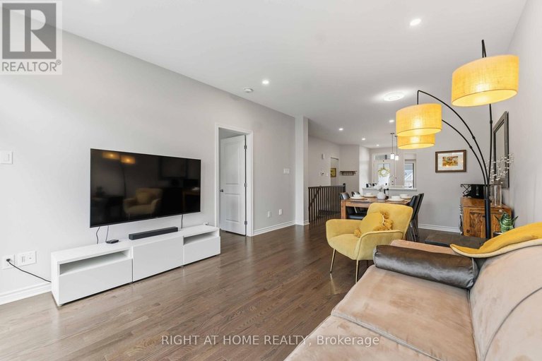 29615586/14-kayenta-street/remainder-of-stittsville-area/ottawa/ontario/K2S2K8_11