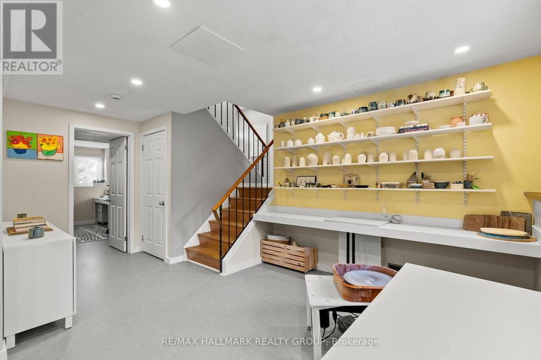 29447574/34-nanook-crescent/katimavik/ottawa/ontario/K2L2A7_57