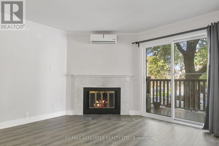 28334395/1-160-bruyere-street/lower-townbyward-market/ottawa/ontario/K1N5E1_14