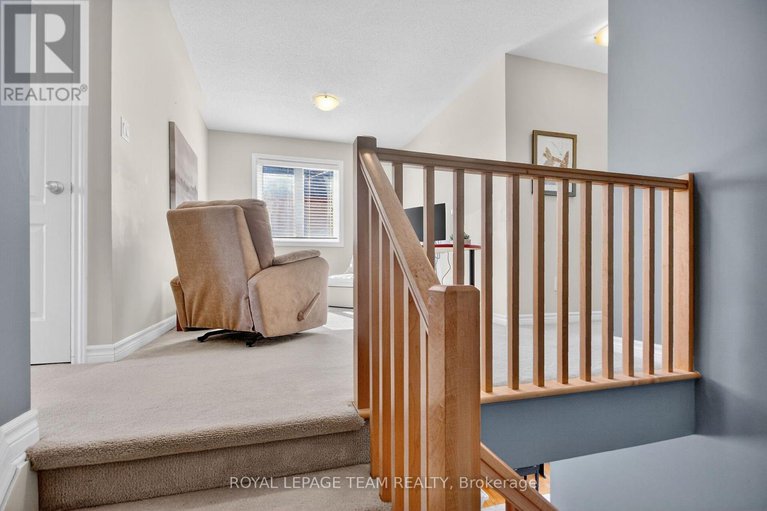 29426647/1591-carronbridge-circle/emerald-meadowstrailwest/ottawa/ontario/K2M0G5_25