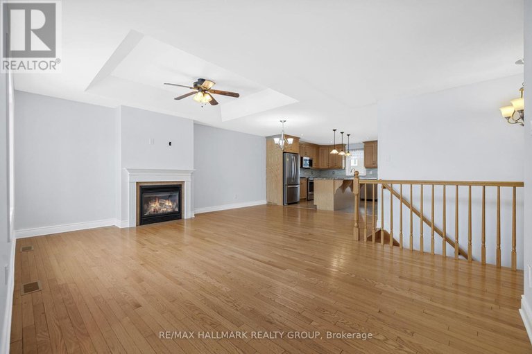27816105/75-settlement-lane/russell/ontario/K4R0A4_4