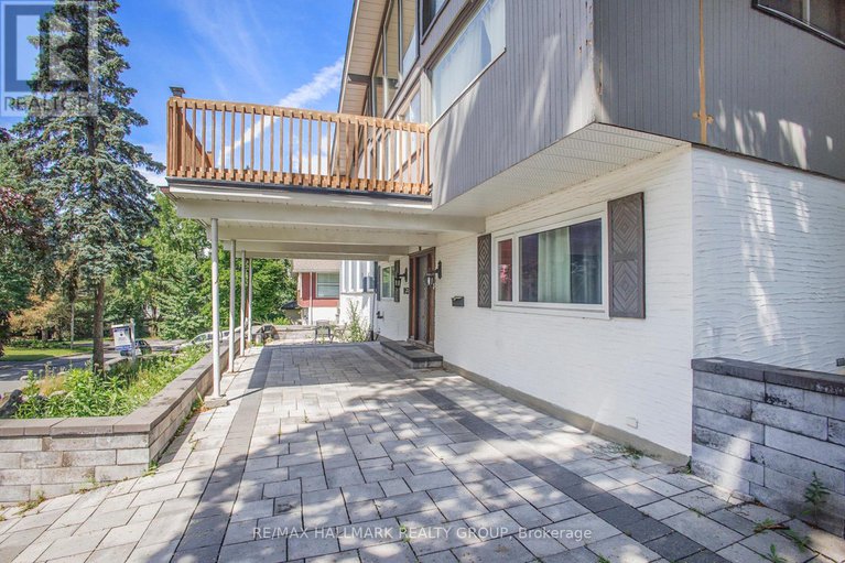 28569647/1053-chelsea-drive/viscount-alexander-park/ottawa/ontario/K1K0M7_42