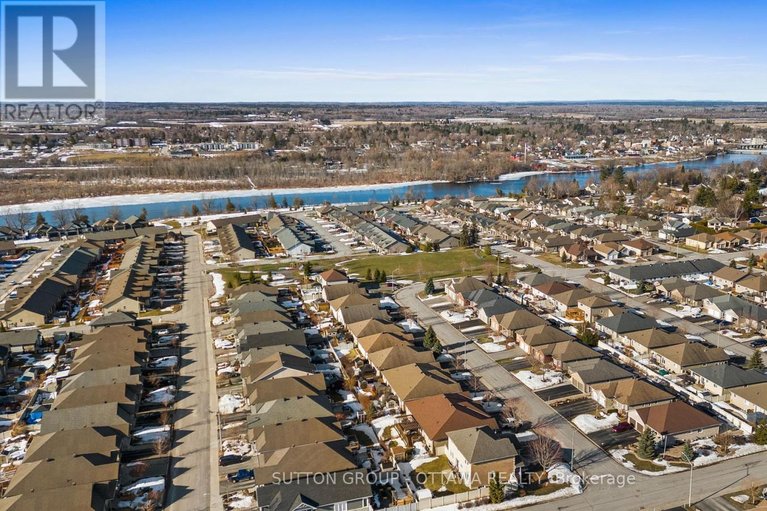 29457938/458-van-dusen-street/almonte/mississippi-mills/ontario/K0A1A0_23