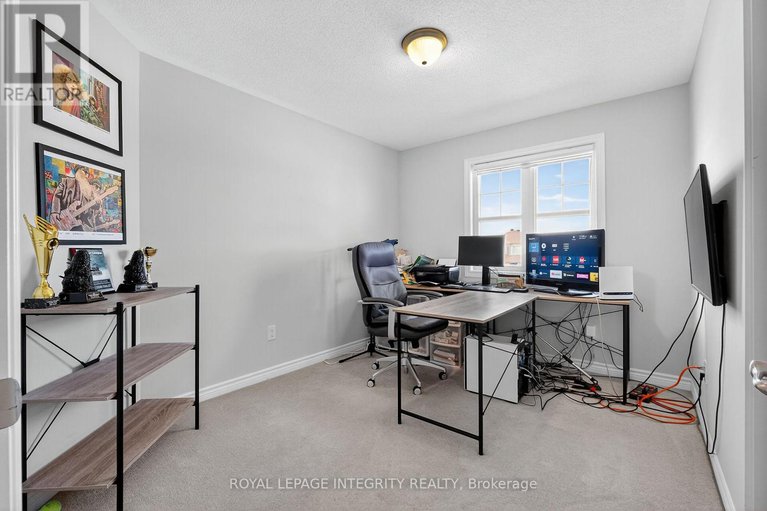 28920015/1112-apolune-street/half-moon-bay/ottawa/ontario/K2J6N8_30