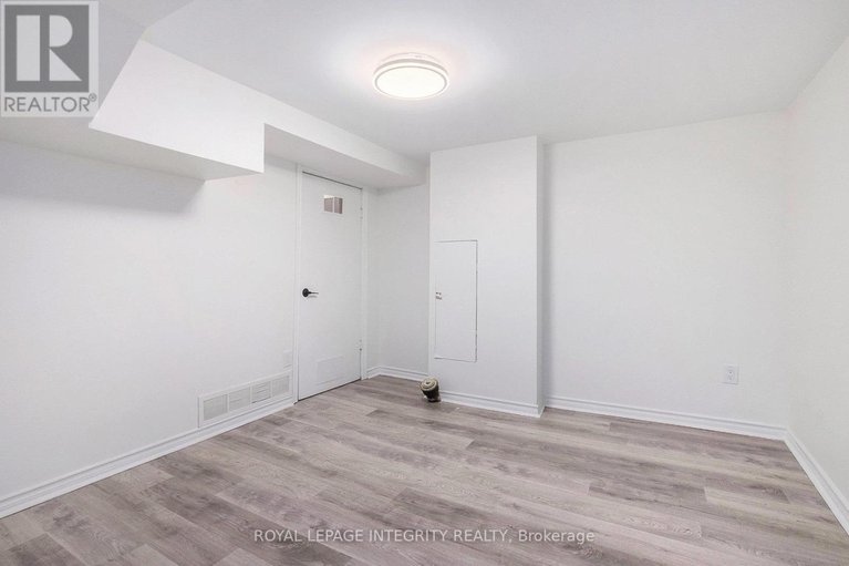 28573390/20-newhaven-street/manordale/ottawa/ontario/K2G0X5_26