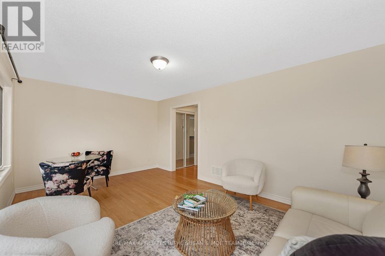 28578921/503-coldwater-crescent/emerald-meadowstrailwest/ottawa/ontario/K2M0J4_20