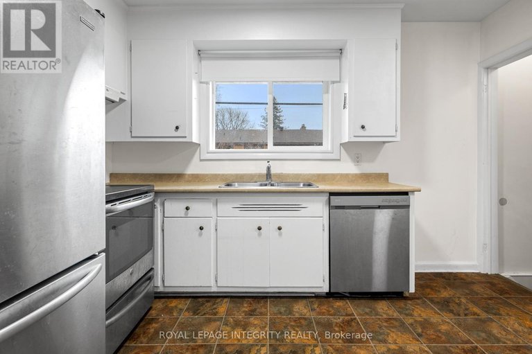 29634426/65-david-drive/meadowlandsst-claire-gardens/ottawa/ontario/K2G2N2_28