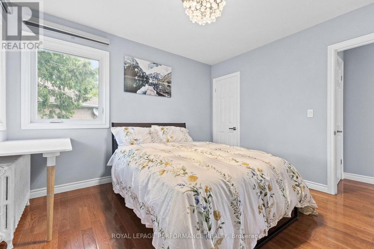 28864707/10-argue-drive/borden-farmstewart-farmcarleton-heightsparkwood-hills/ottawa/ontario/K2E6S1_8