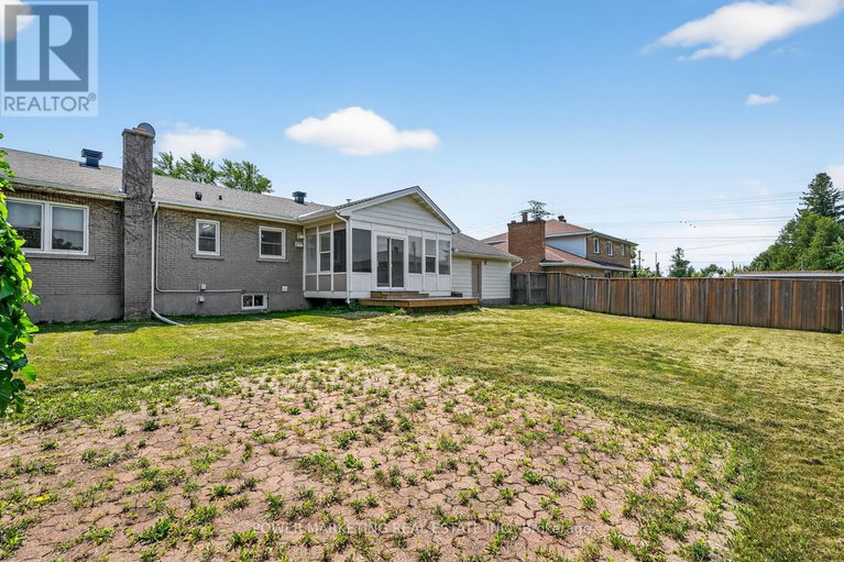 28666860/9-epworth-avenue/meadowlandsst-claire-gardens/ottawa/ontario/K2G2L4_33