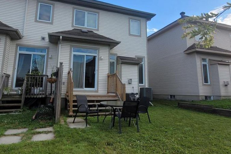 28387395/965-gosnell-terrace/fallingbrookgardenway-south/ottawa/ontario/K4A5C5_41