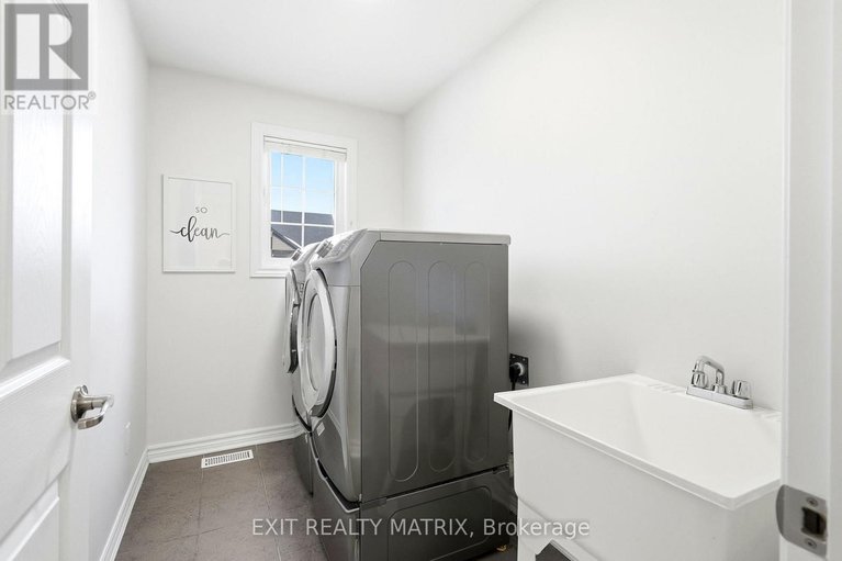 29675107/194-flowing-creek-circle/emerald-meadowstrailwest/ottawa/ontario/K2M2R7_18